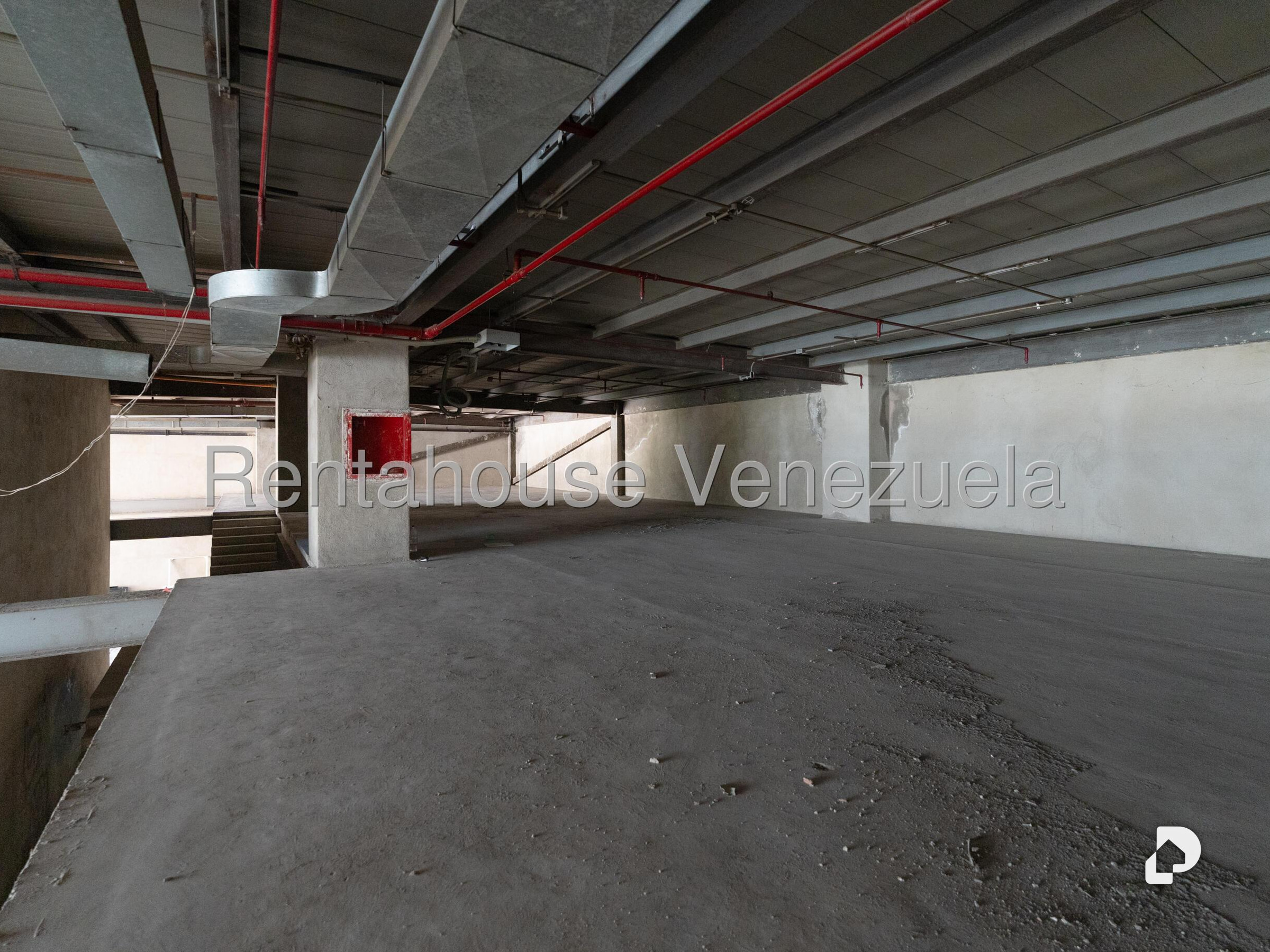 Local comercial en Sabana Grande, Caracas – 30