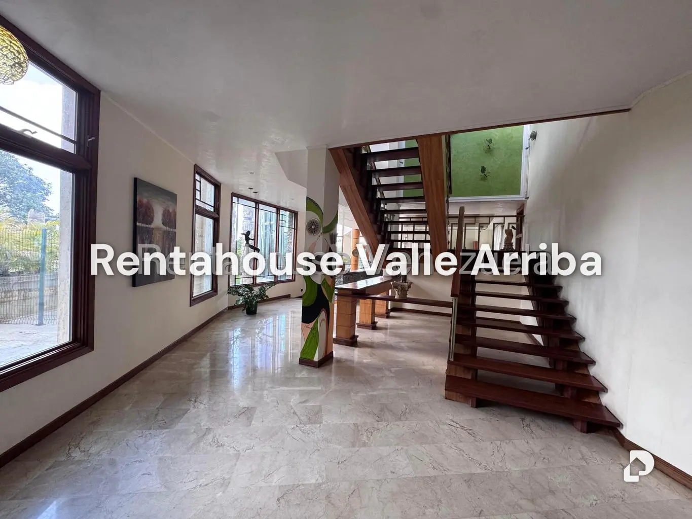 Casa en Oripoto, Caracas – 17