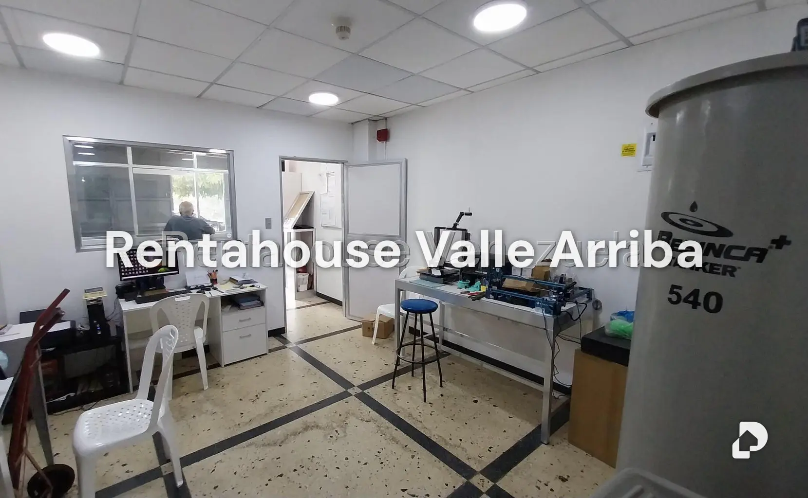 Local comercial en Vista Alegre, Caracas – 10