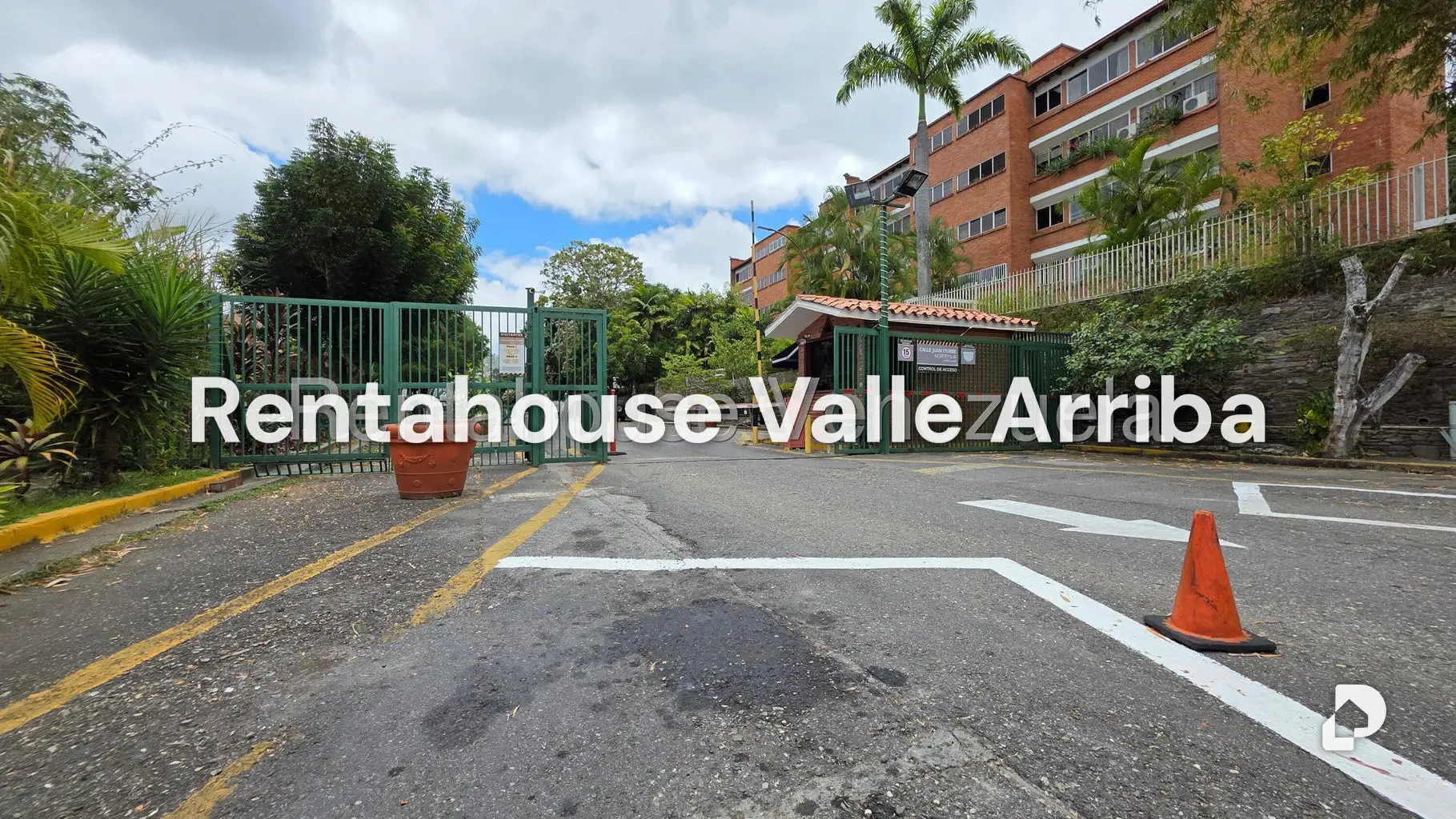 Casa en Sorocaima, Caracas – 11