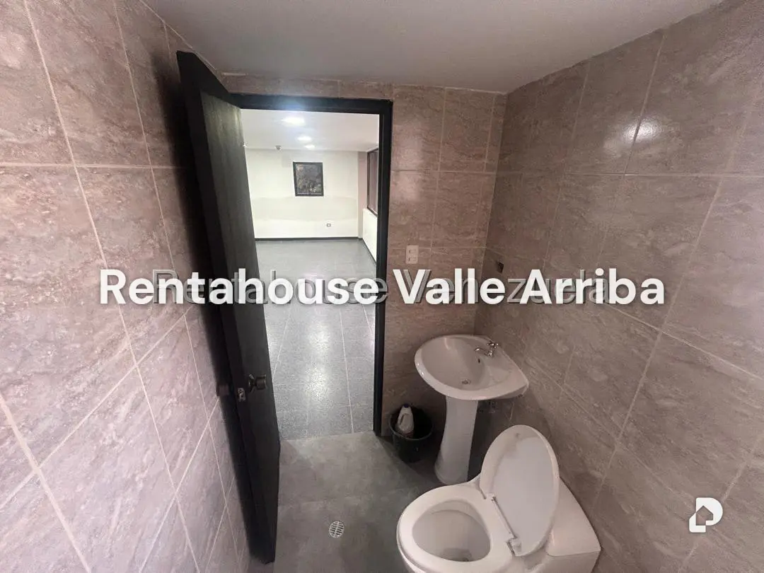 Local comercial en Las Mercedes, Caracas – 14