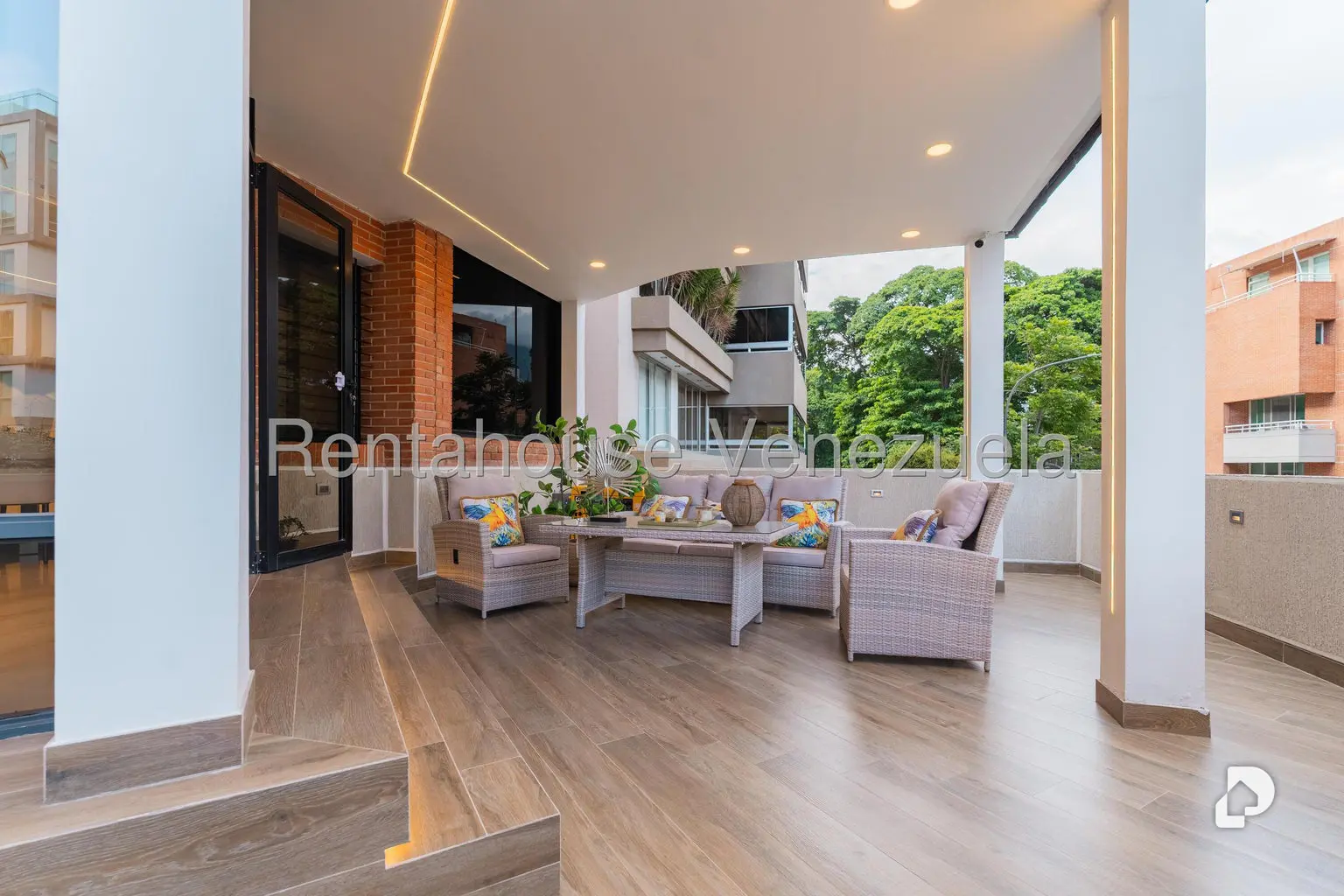Apartamento en Las Mercedes, Caracas – 24