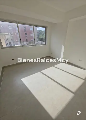 Apartamento en La Arboleda, Maracay – 20