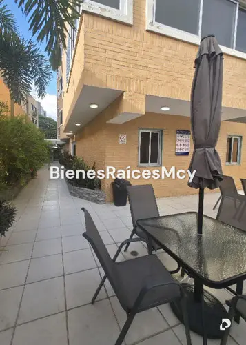 Apartamento en La Arboleda, Maracay – 27