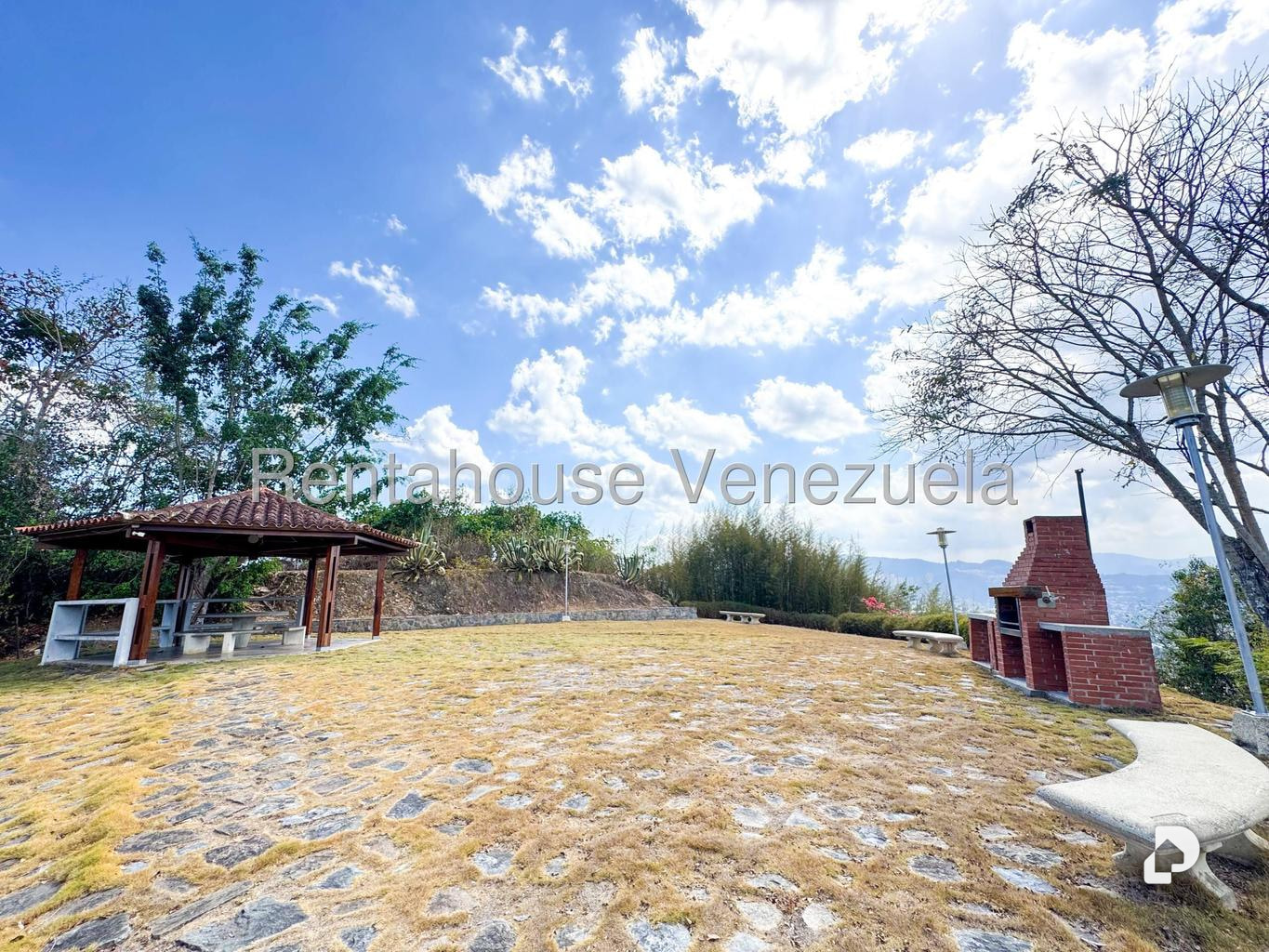 Apartamento en Lomas de San Román, Caracas