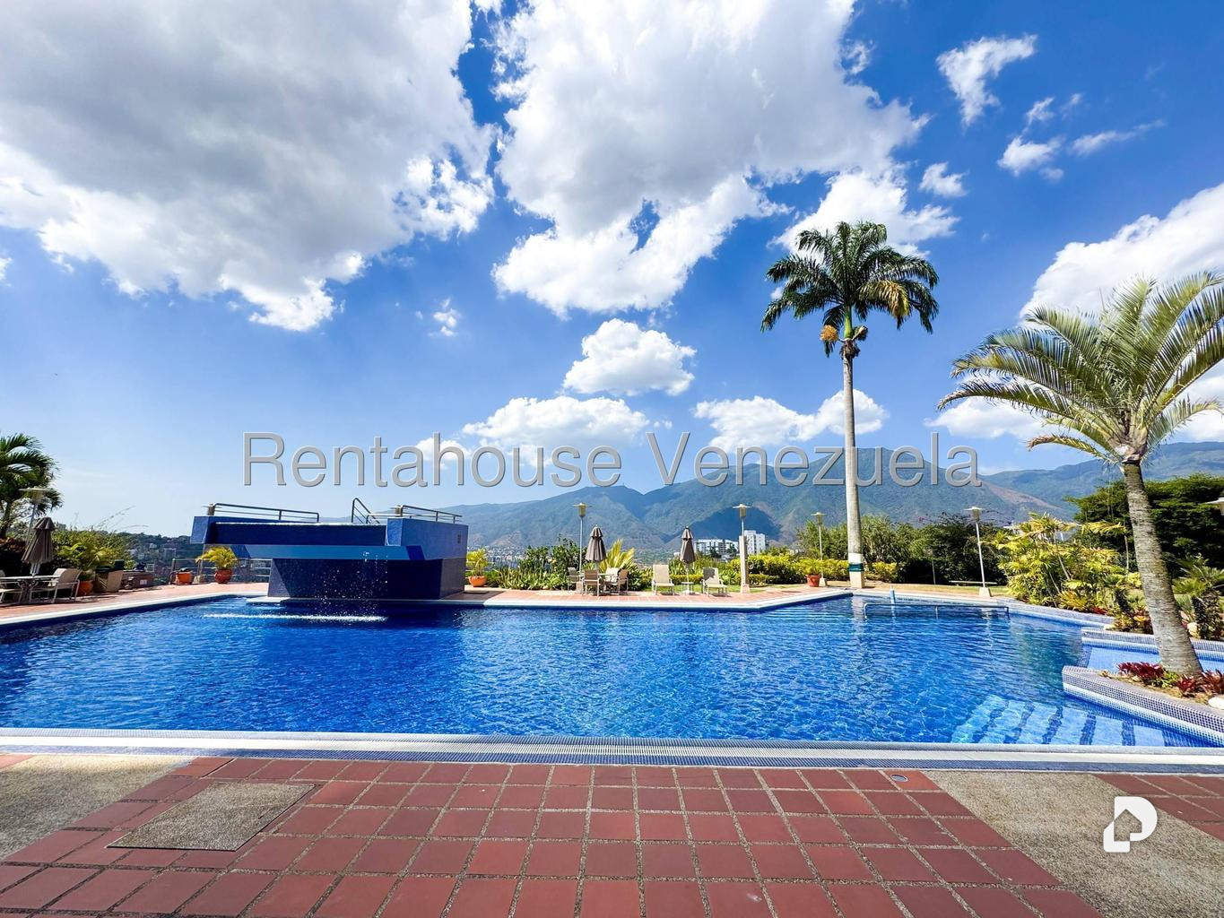 Apartamento en Lomas de San Román, Caracas
