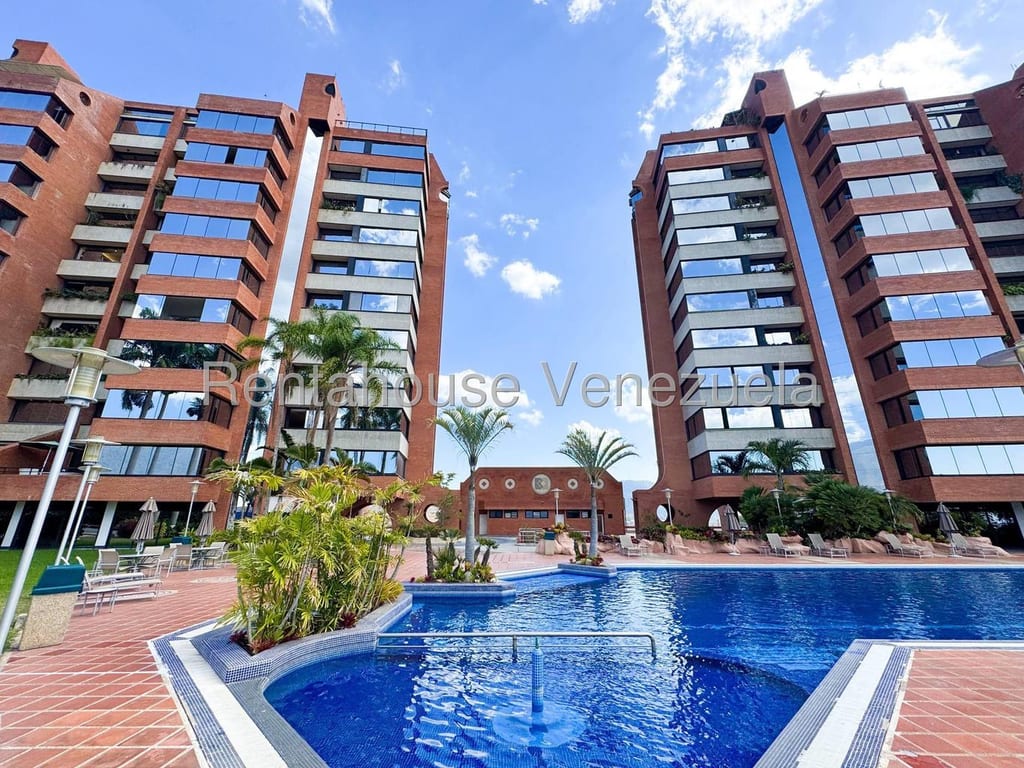 Apartamento en Lomas de San Román, Caracas - 1