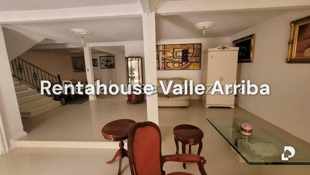 Casa en Lomas de Monte Claro, Caracas – 10