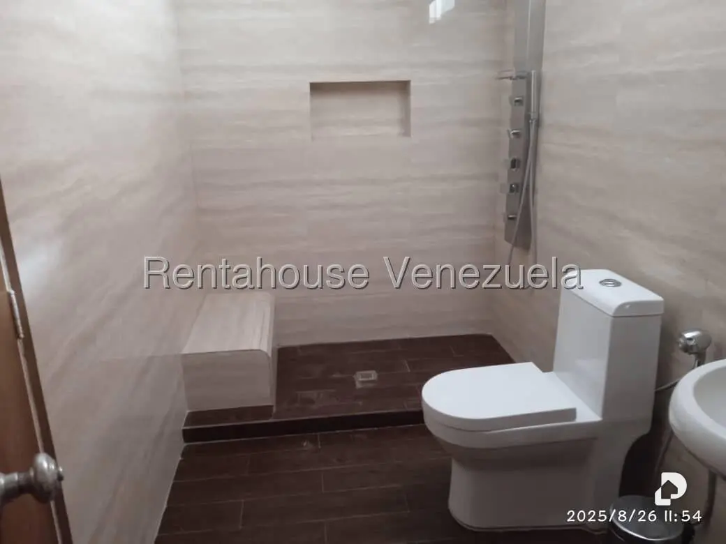 Casa en Alta Florida, Caracas – 29