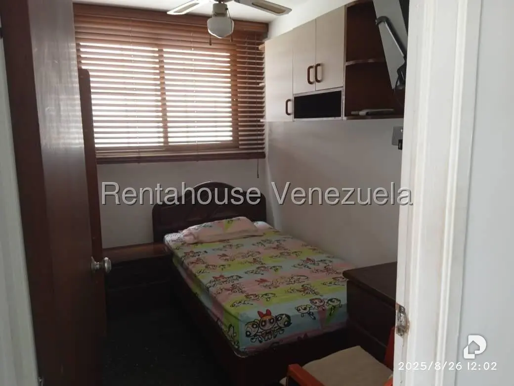 Casa en Alta Florida, Caracas – 16