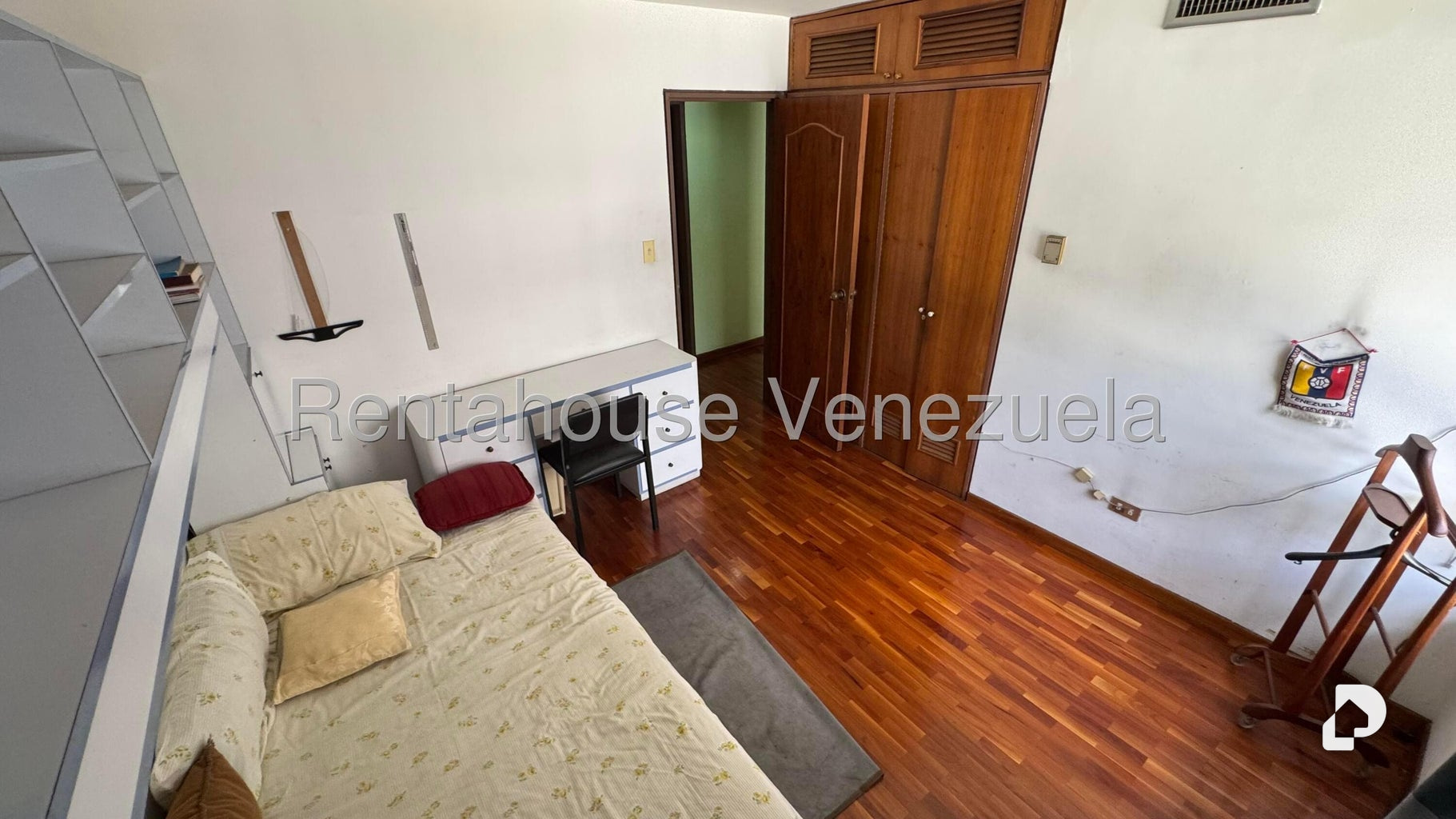 Apartamento en La Florida, Caracas – 20
