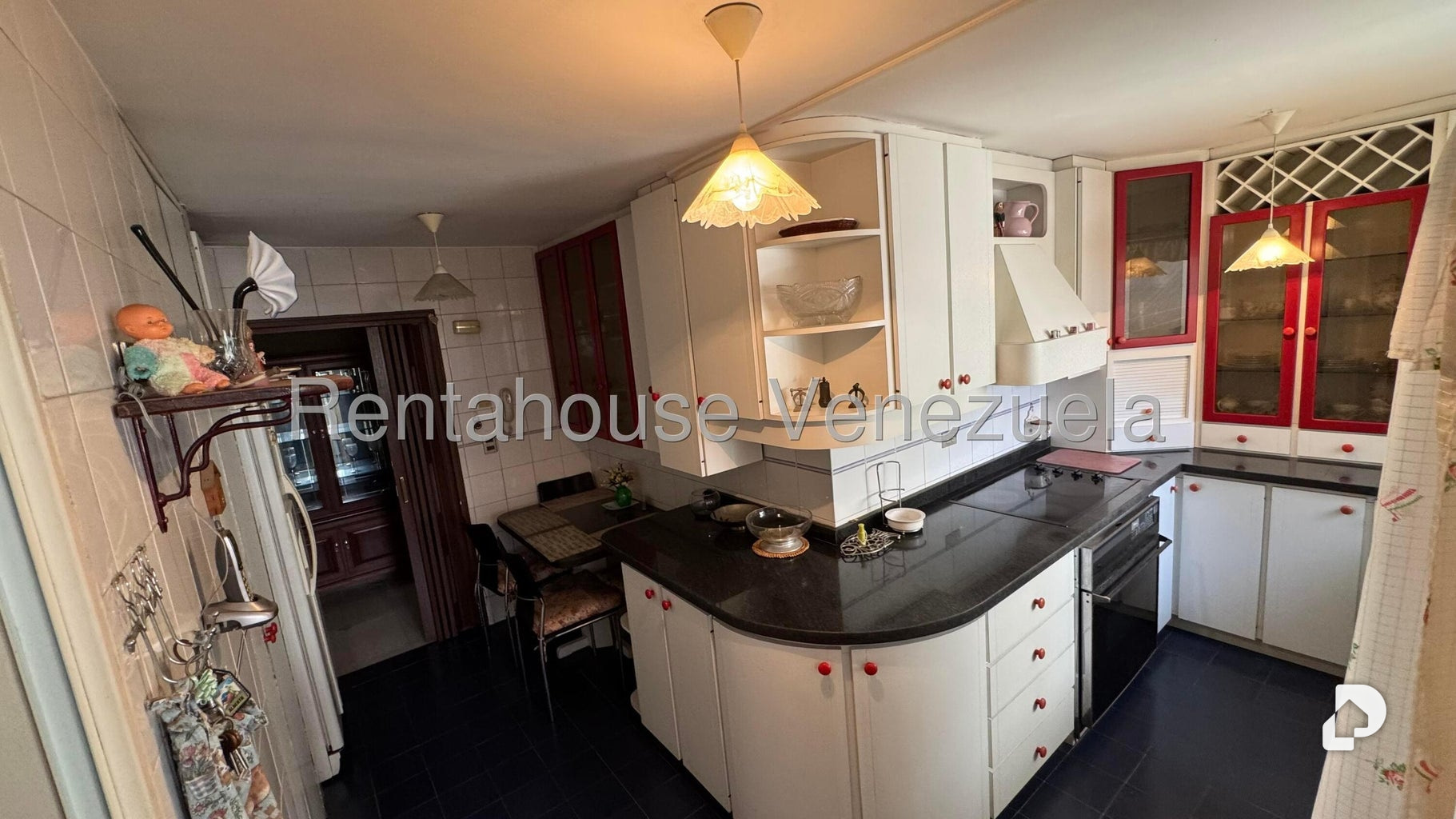 Apartamento en La Florida, Caracas – 12