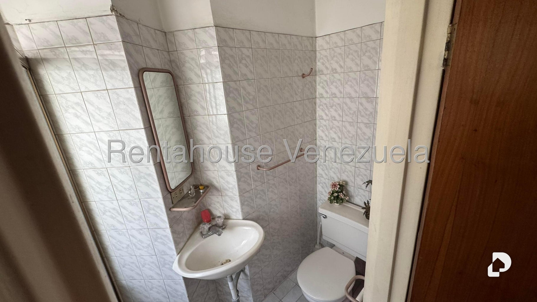 Apartamento en La Florida, Caracas – 10