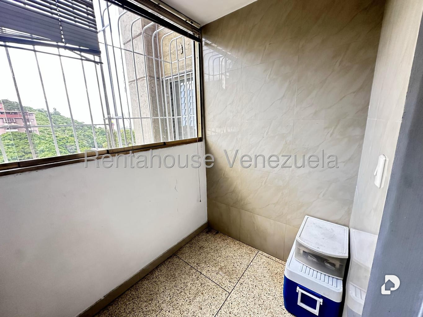 Apartamento en Santa Mónica, Caracas – 11