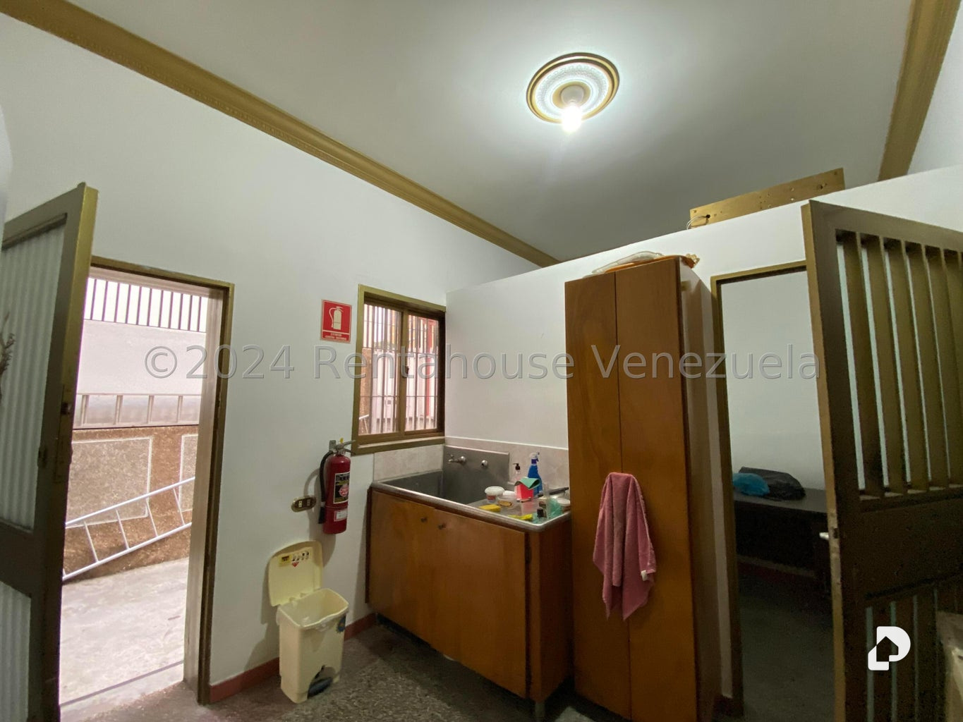 Edificio en Valle Abajo, Caracas – 12