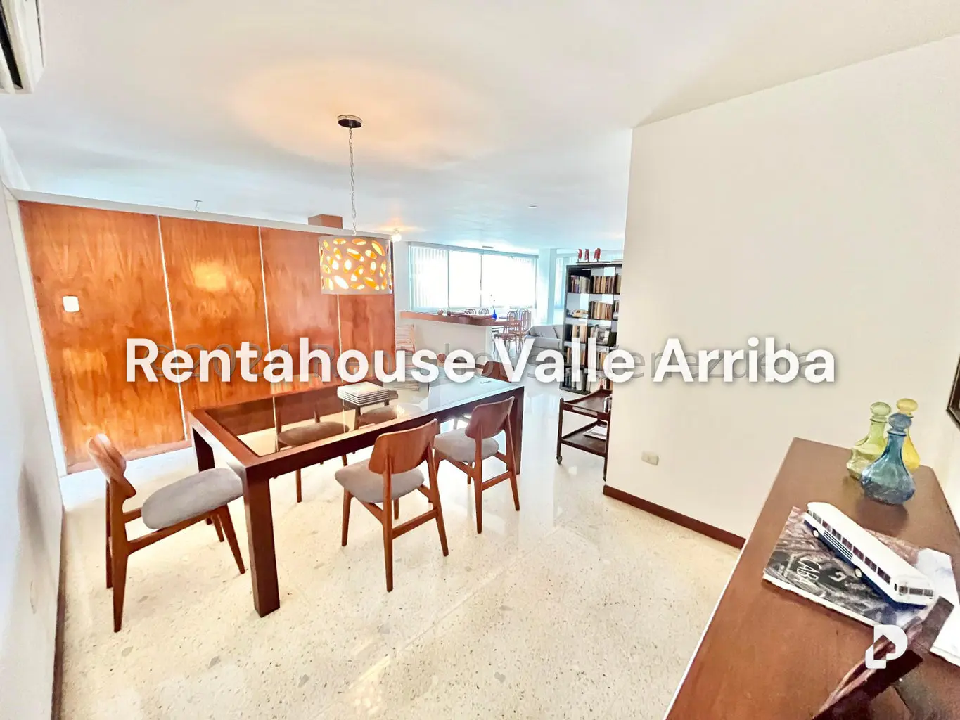 Apartamento en Las Mercedes, Caracas – 22