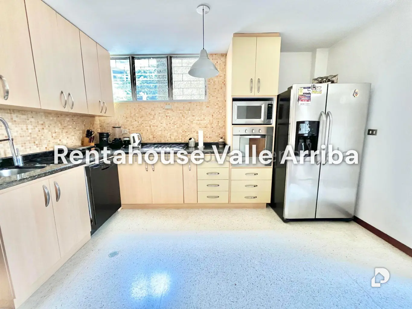 Apartamento en Las Mercedes, Caracas – 23