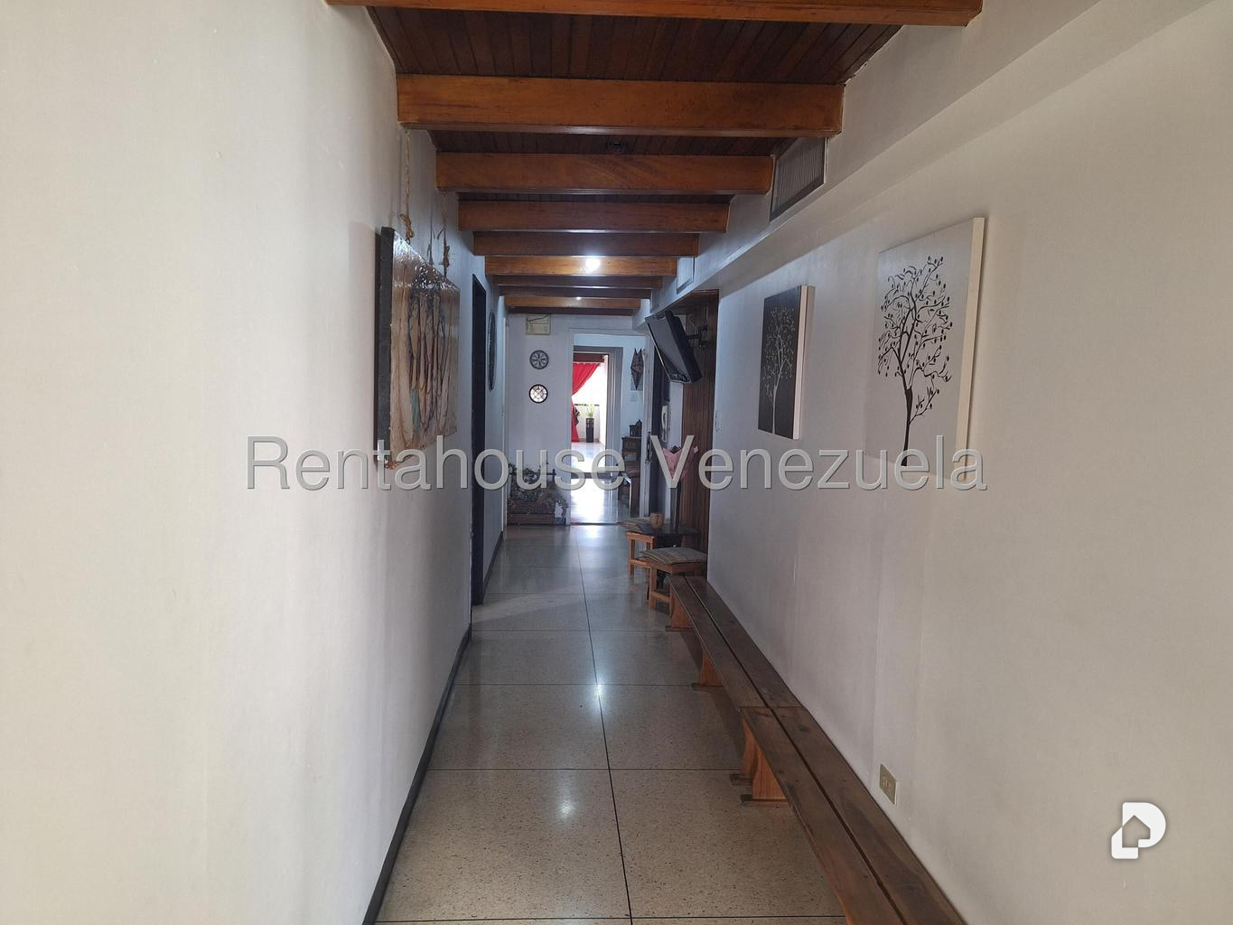 Oficina en Bello Monte, Caracas – 17