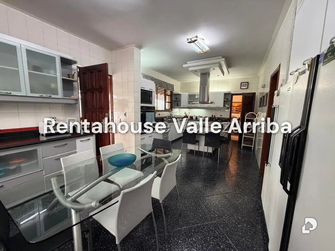 Casa en Los Samanes, Caracas – 4