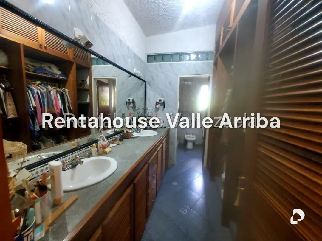 Casa en El Hatillo, Caracas – 17
