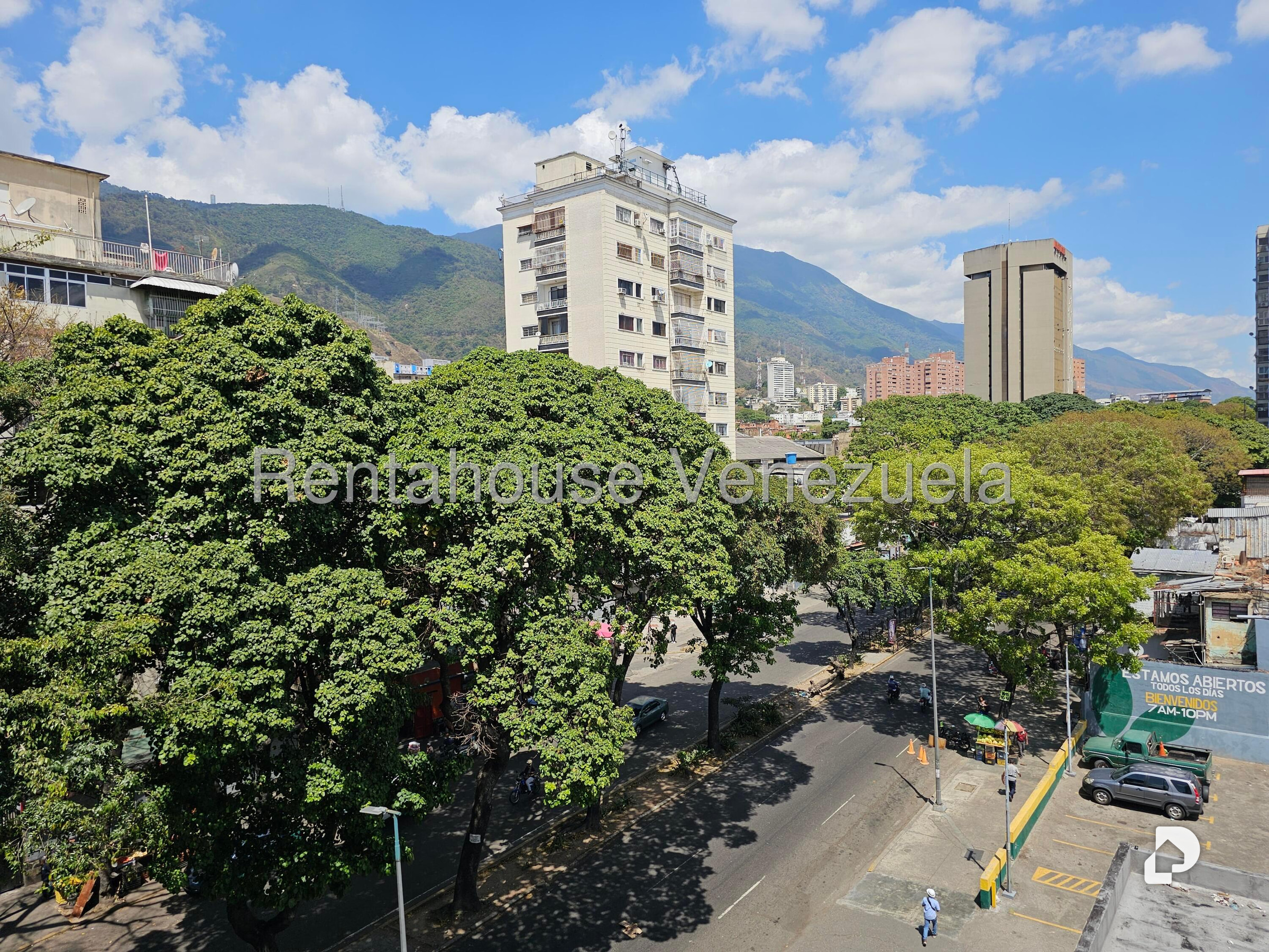 Apartamento en Guaicaipuro, Caracas – 15