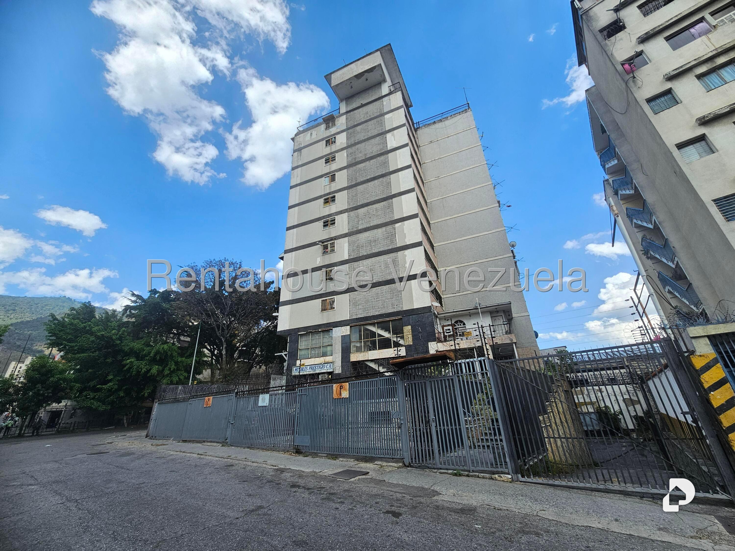 Apartamento en Guaicaipuro, Caracas – 18