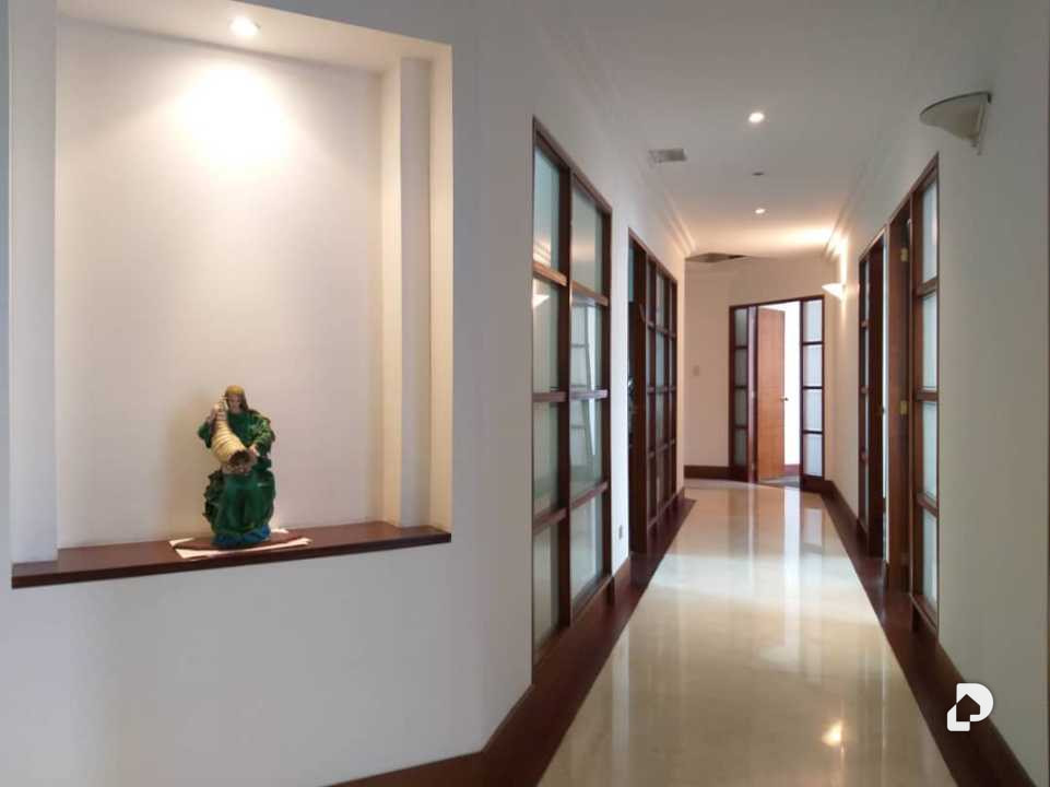 Oficina en La Castellana, Caracas – 14