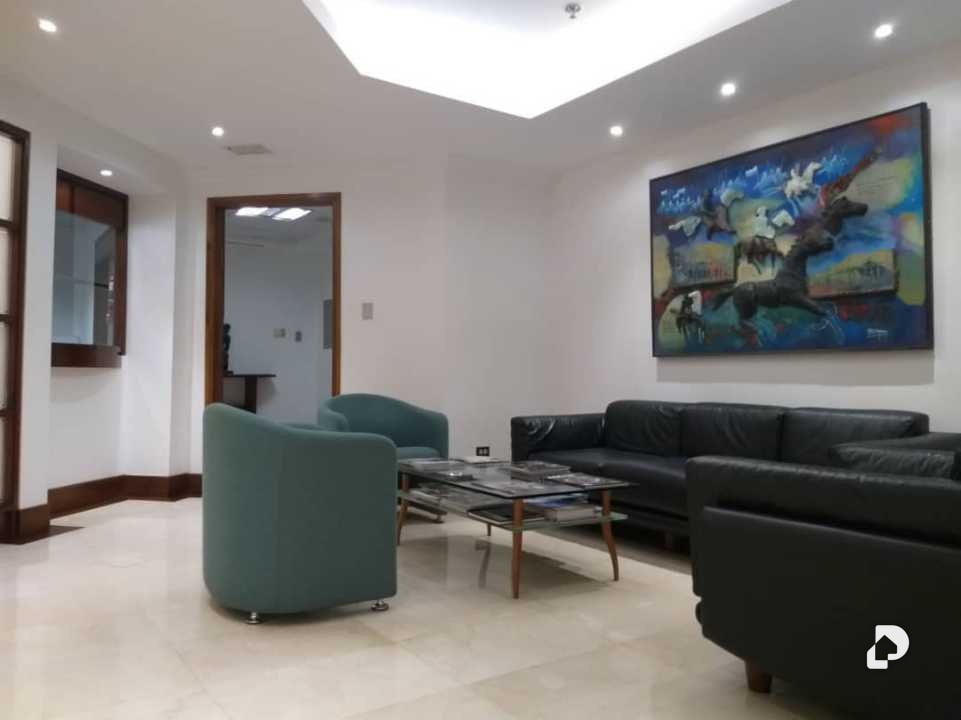 Oficina en La Castellana, Caracas – 4