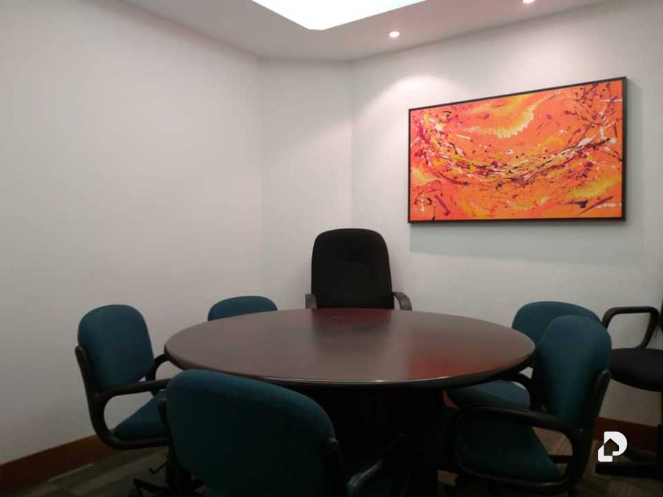 Oficina en La Castellana, Caracas – 10