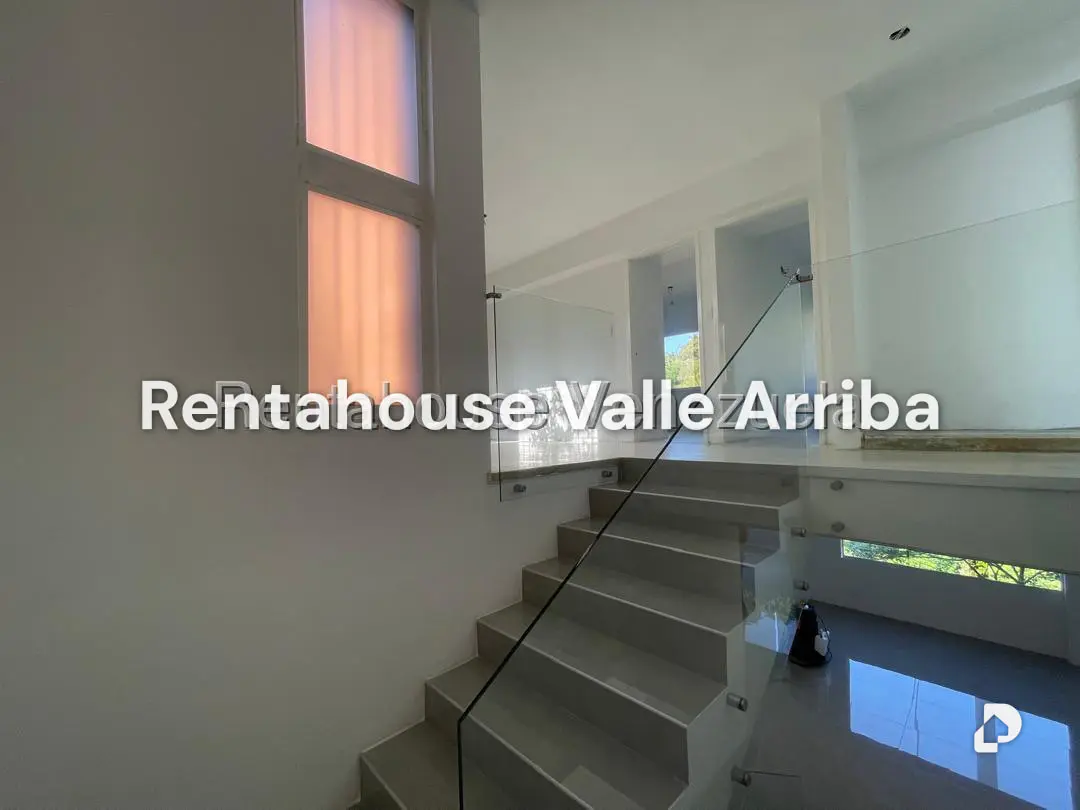 Apartamento en La Boyera, Caracas – 18