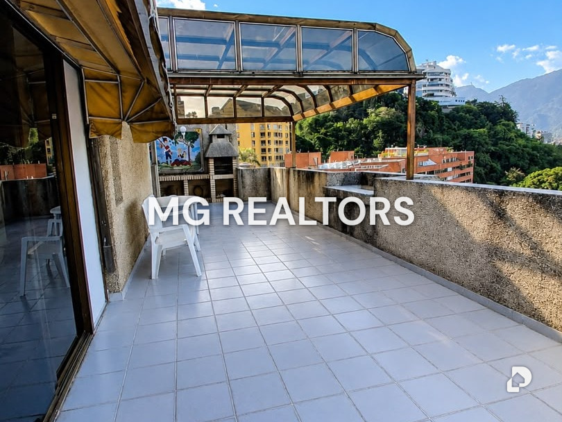 Apartment in Valle Arriba, Caracas – 4