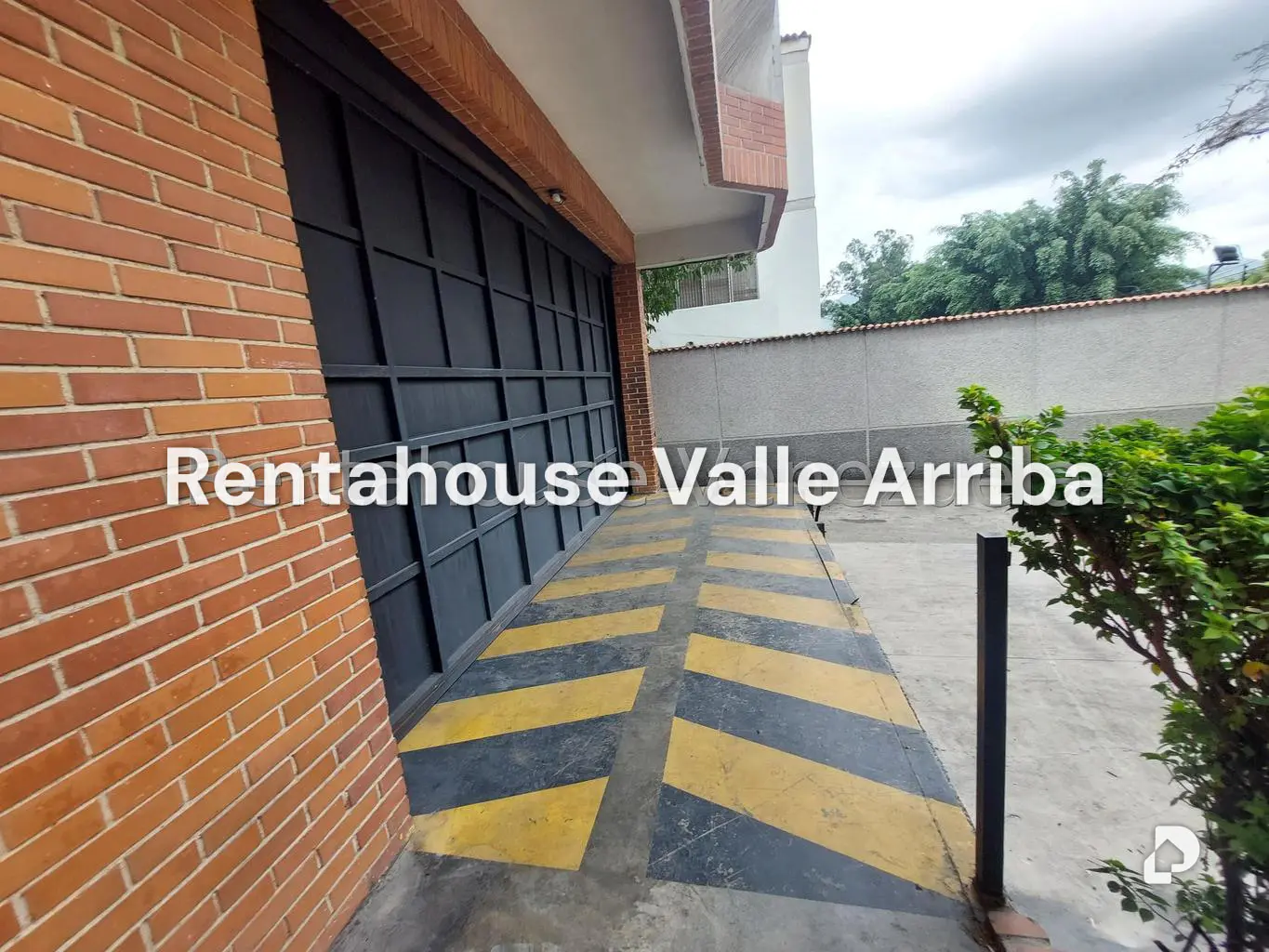 Edificio en Guarenas – 14