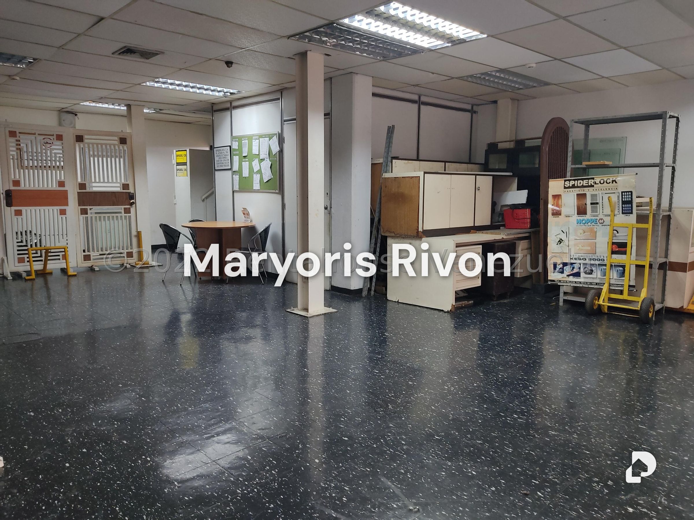 Local comercial en Parroquia Altagracia, Caracas – 2