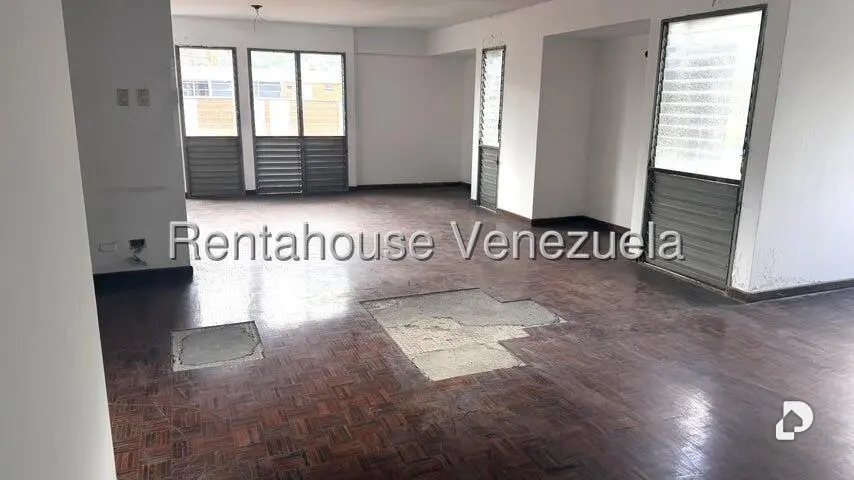 Apartamento en Los Chorros, Caracas – 18