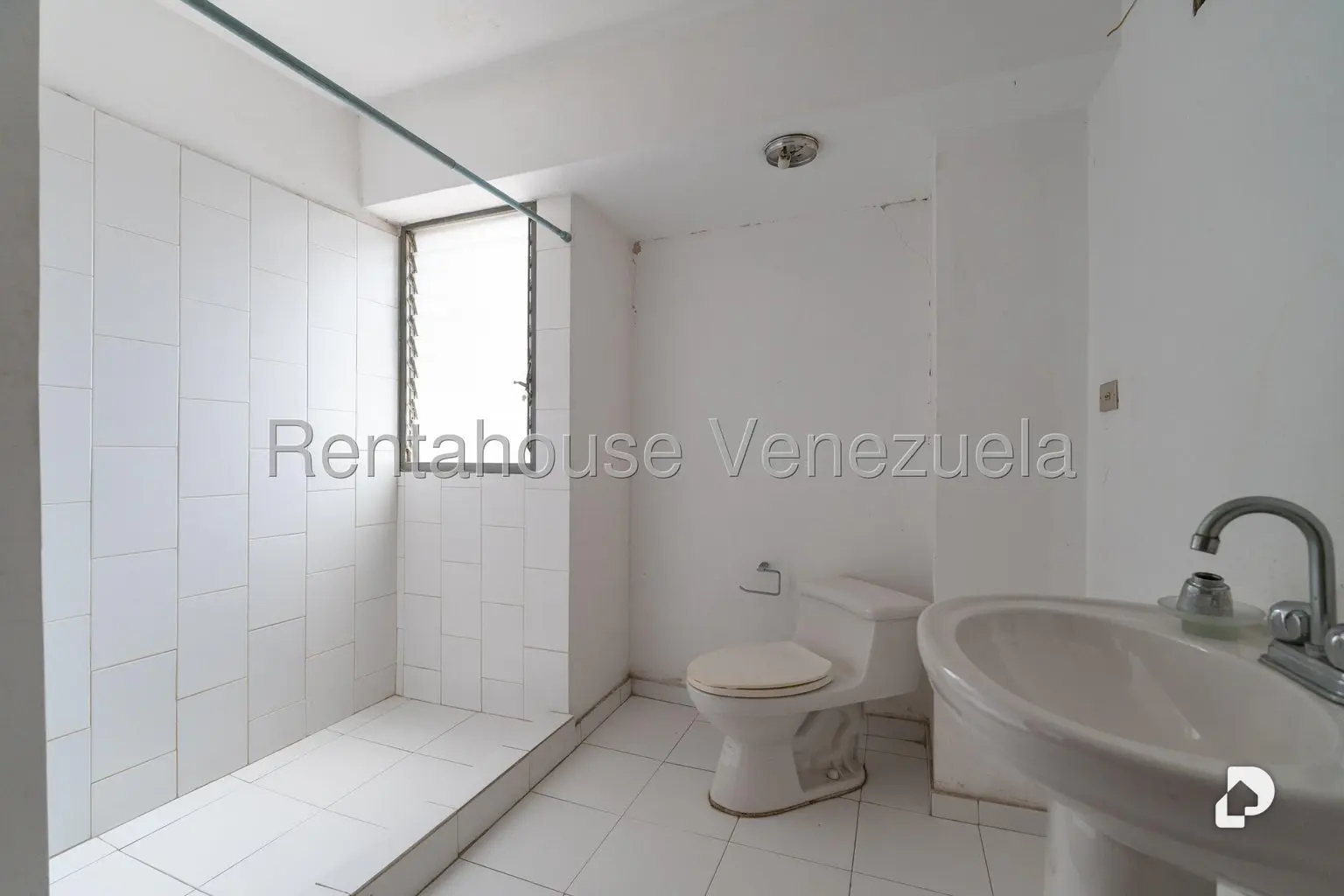 Apartamento en Los Chorros, Caracas – 24