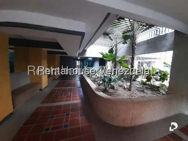 Apartamento en Los Chorros, Caracas – 12