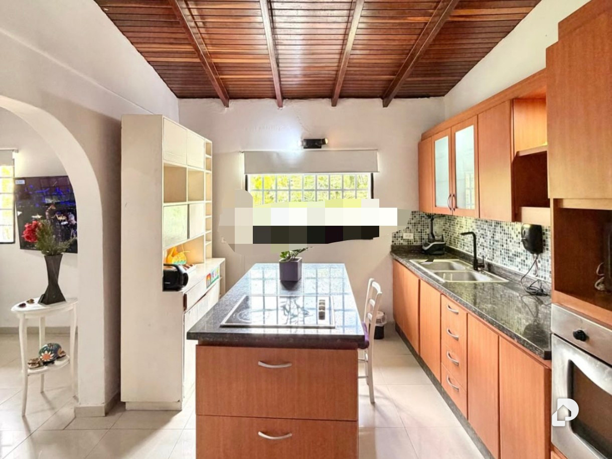 Casa en La Unión, Caracas – 8