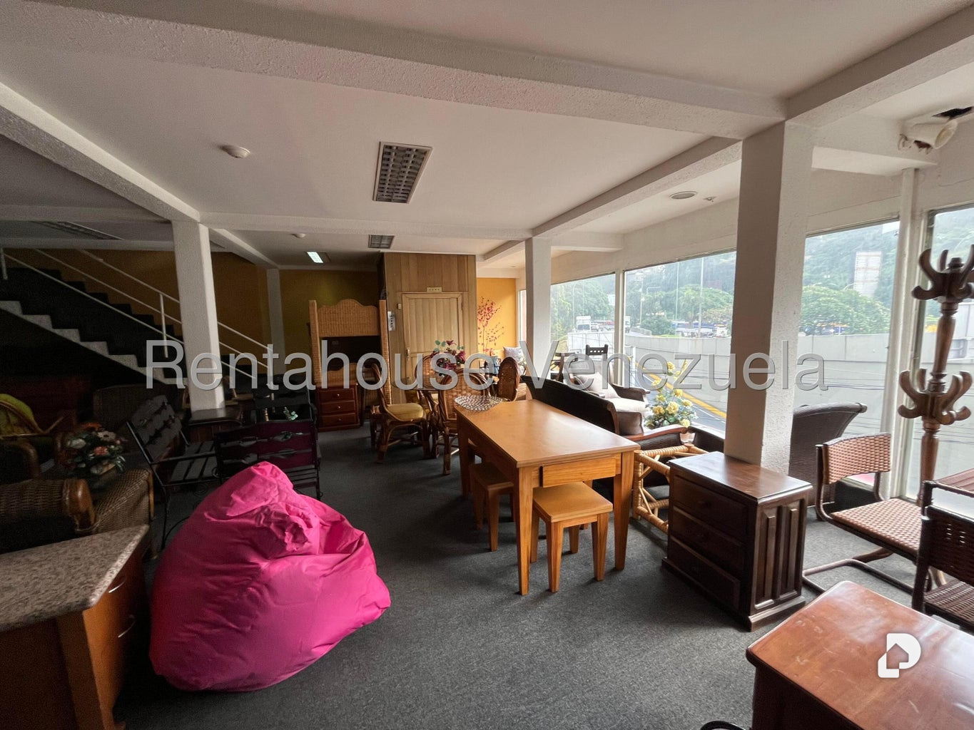 Local comercial en Santa Fe Norte, Caracas – 14