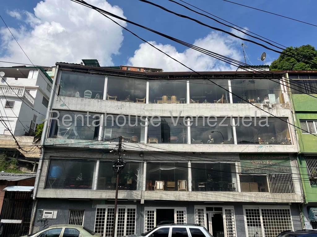 Local comercial en Santa Fe Norte, Caracas - 1