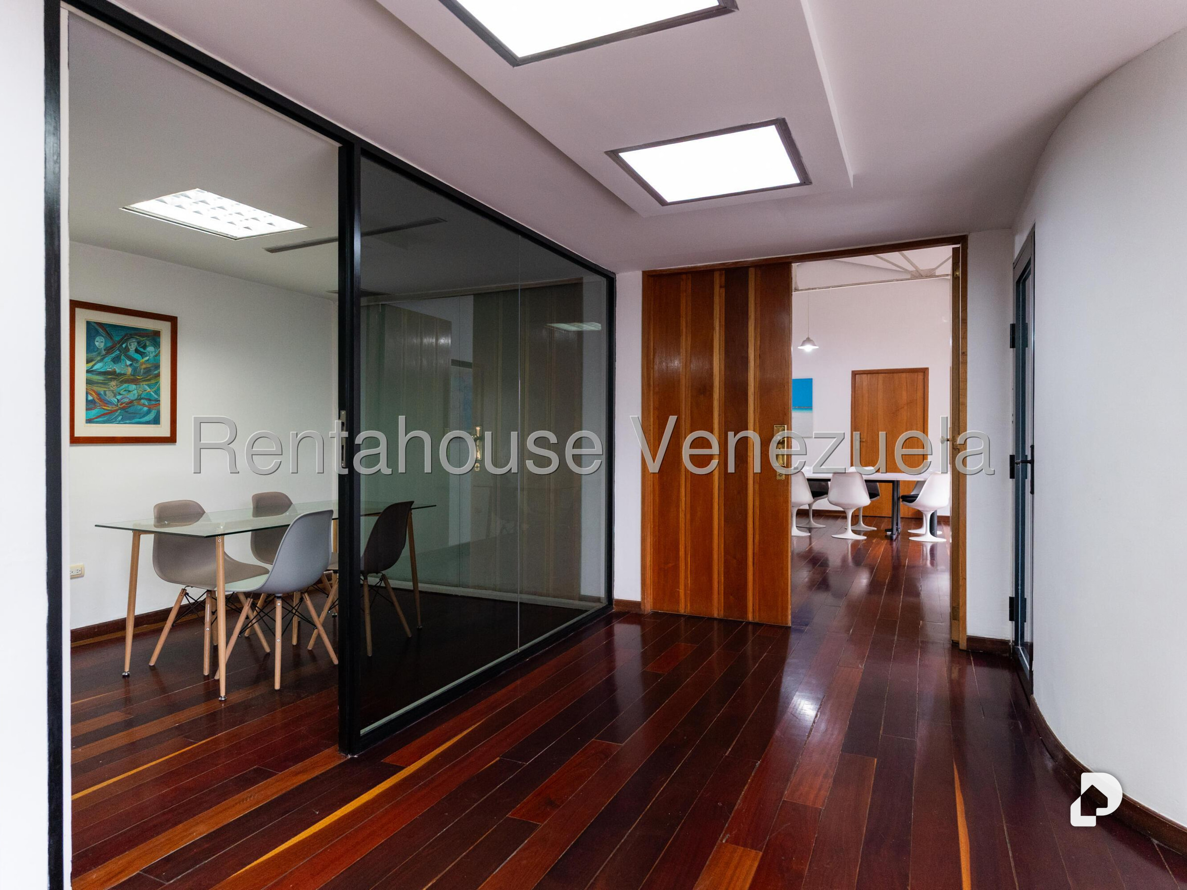 Oficina en Altamira, Caracas – 10