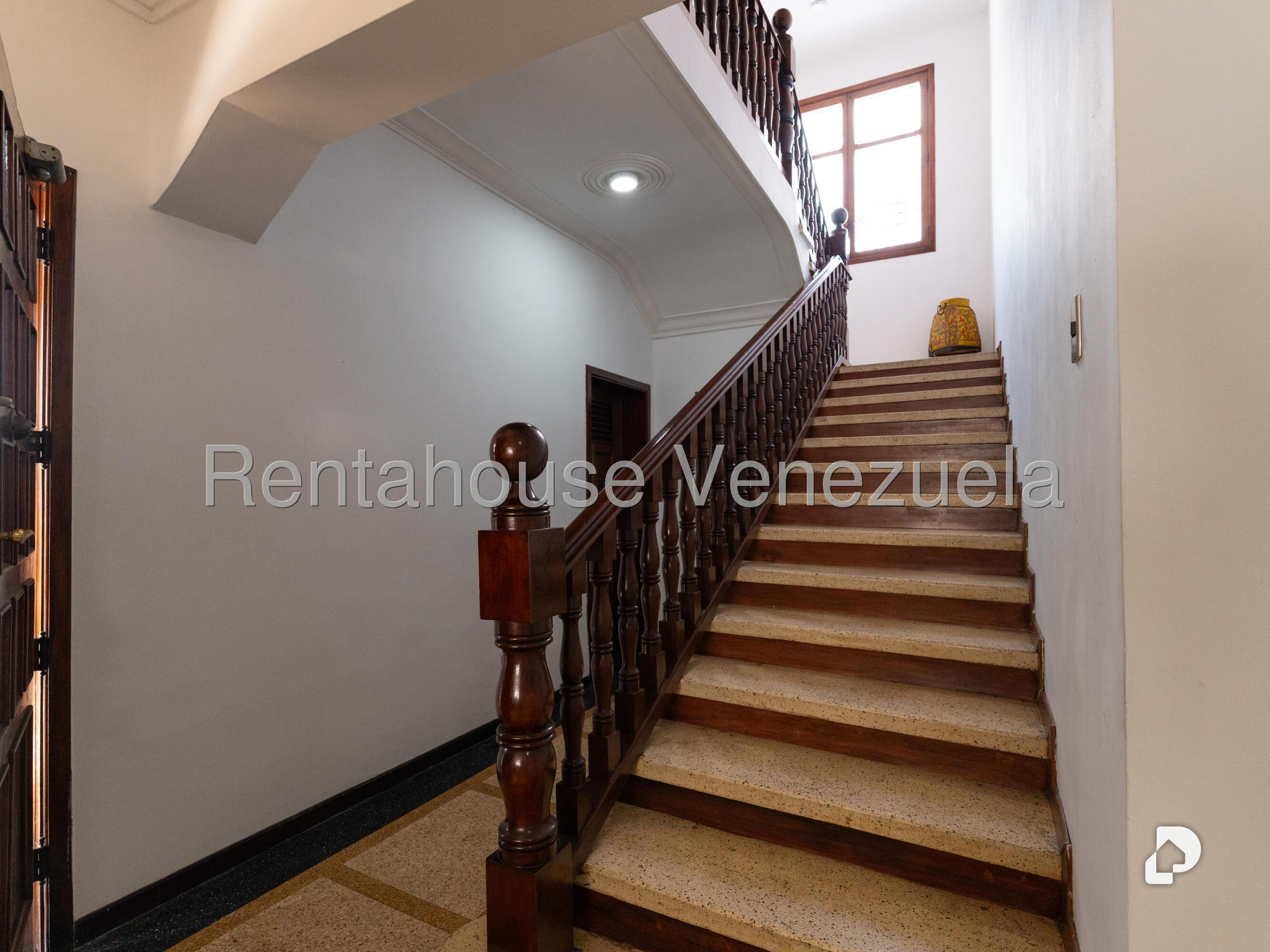 Oficina en Altamira, Caracas – 6