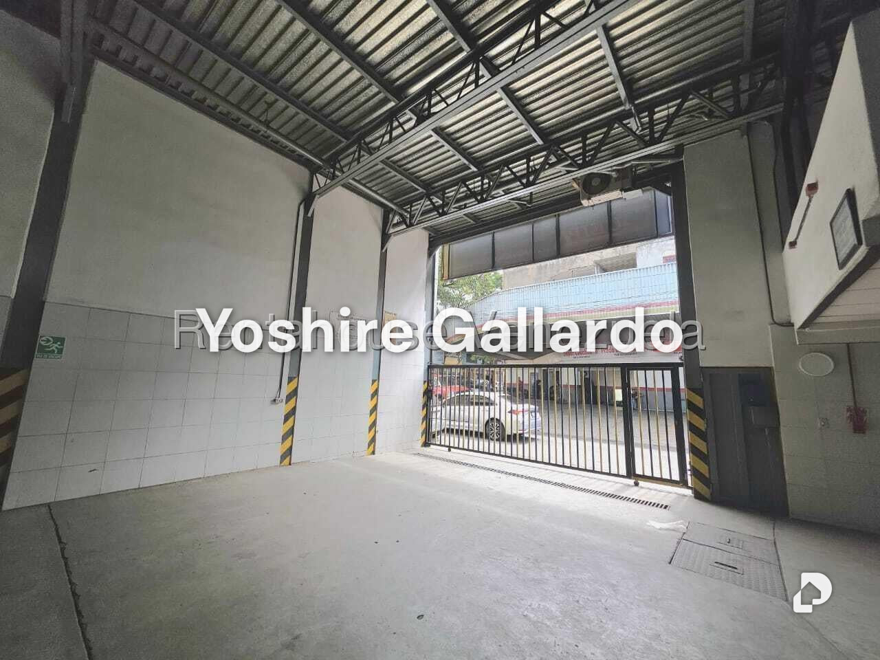 Local comercial en Prado de María, Caracas – 1