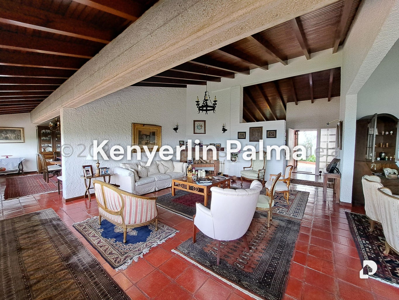 Casa en Alto Hatillo, Caracas – 11