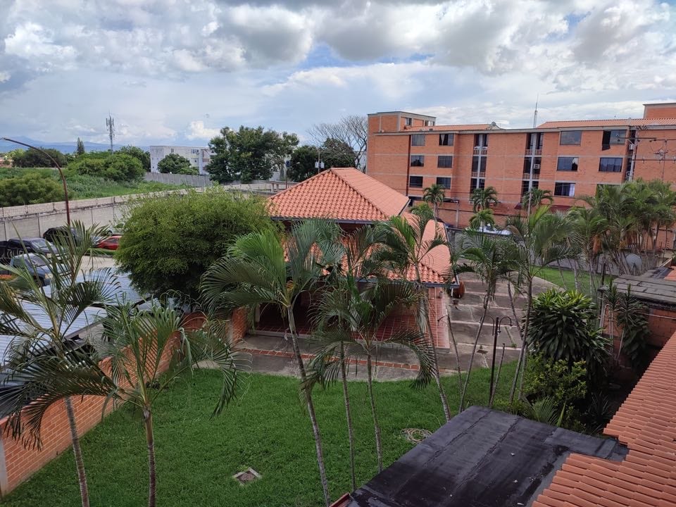 Apartamento en Aguasal, Guacara - 1