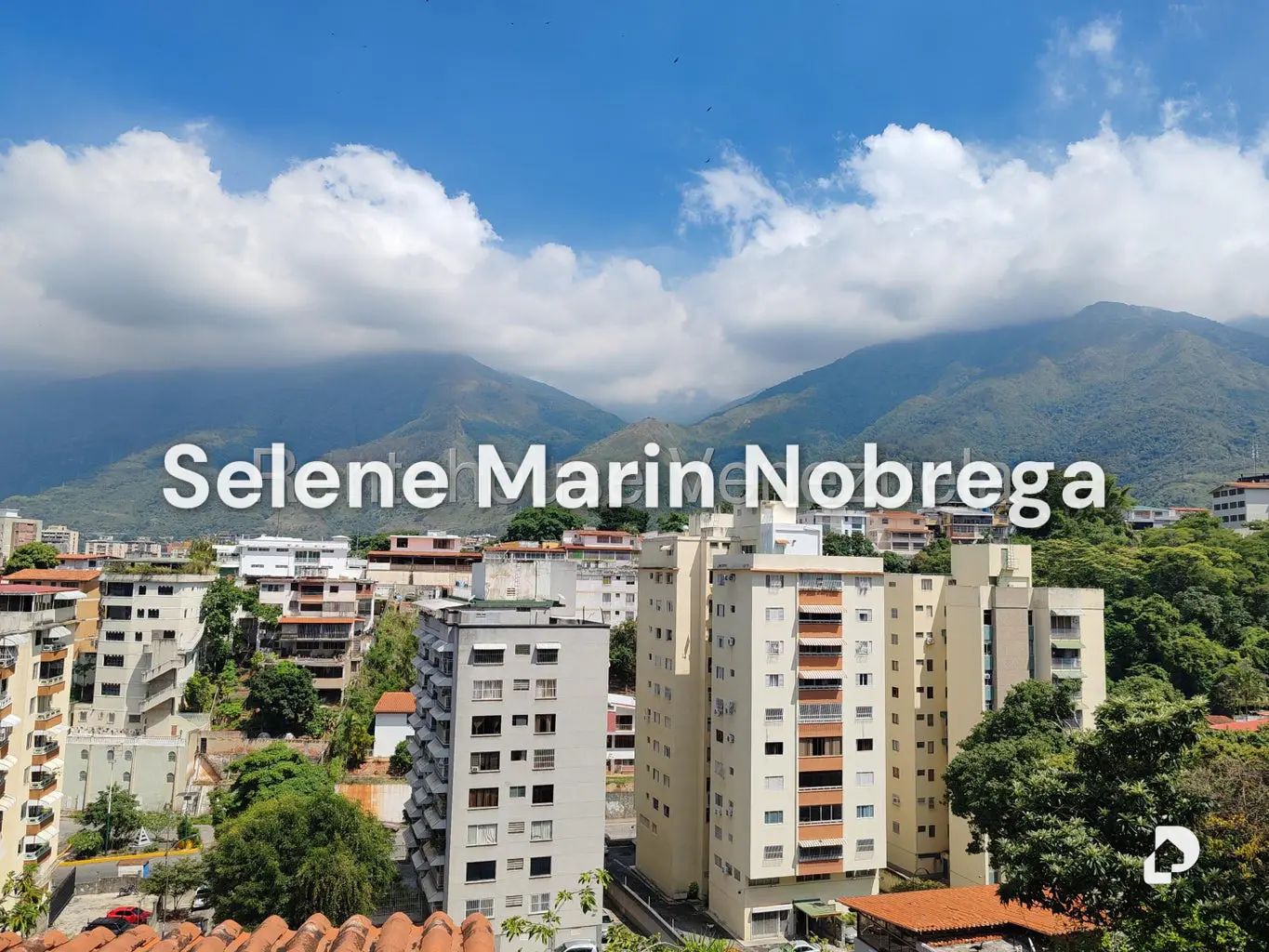 Casa en El Marqués, Caracas – 25
