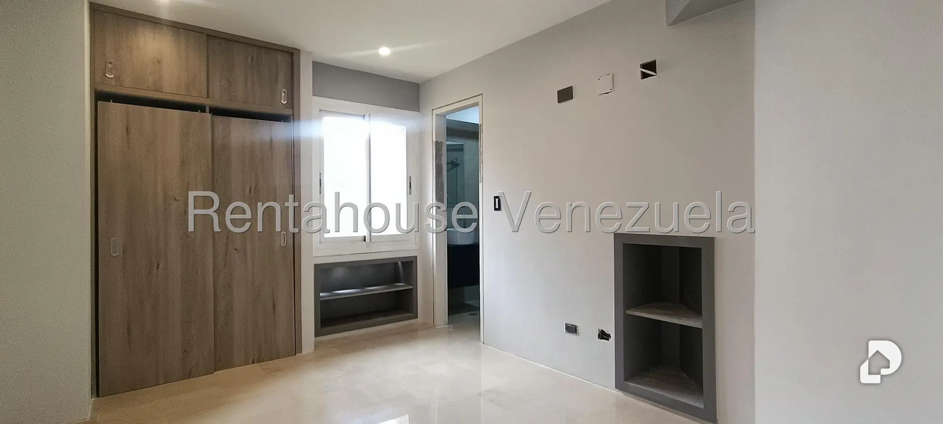 Apartamento en El Rosal, Caracas – 18