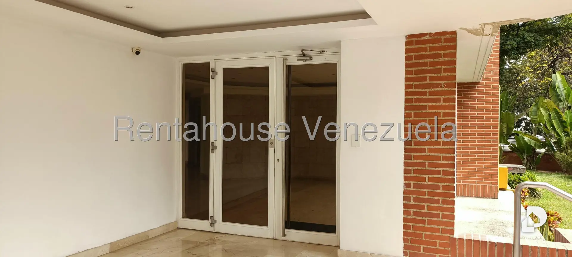 Apartamento en El Rosal, Caracas – 23