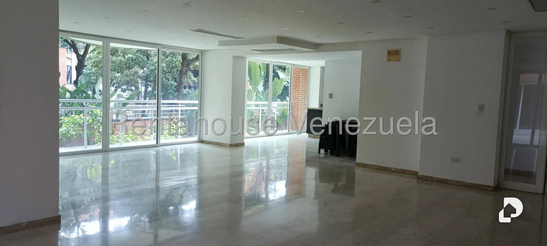 Apartamento en El Rosal, Caracas – 30
