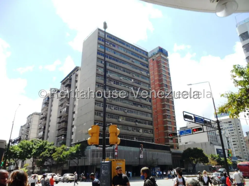 Oficina en Chacao, Caracas - 1
