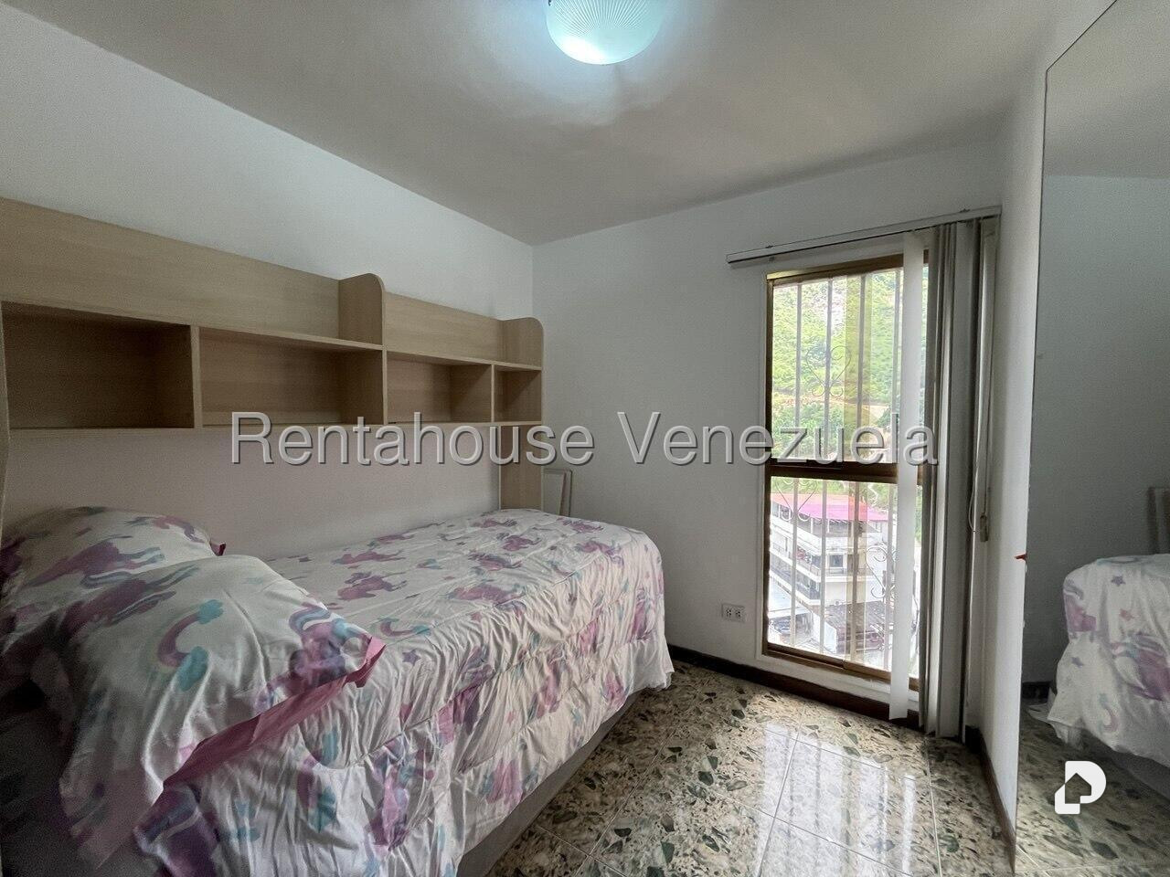 Apartamento en El Paraíso, Caracas – 22